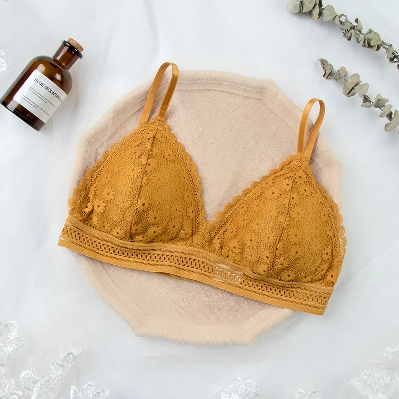 Sexy Woman Bra Floral Lace Bra Wire Free Bralette Lingerie Female Seamless Unpadded Transparent Intimates Triangle Relax Bras