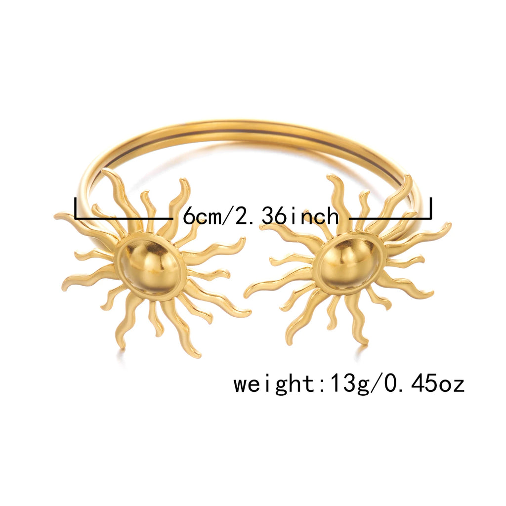 New Classic Sun Moon Pattern Open Bangles Bracelet For Women Gold Color Stainless Steel Heart Cuff Bracelet Hand Ornament Gift