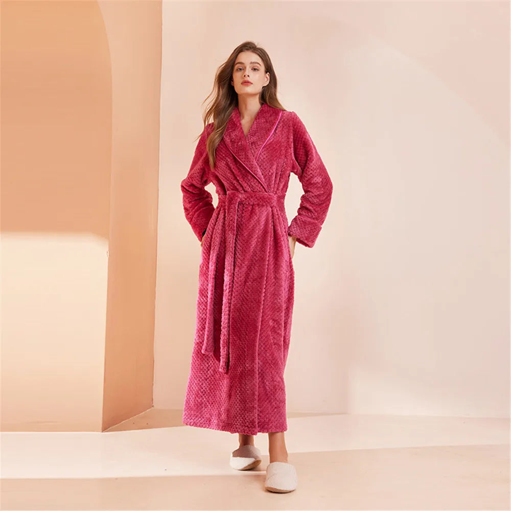 White Thickened Couple's Nightgown Women's Extended Flannel Bathrobe Couple Pajamas Casual Bathrobe Home Clothing