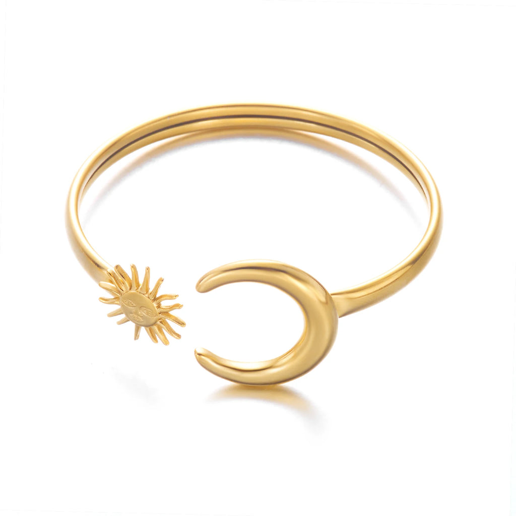 New Classic Sun Moon Pattern Open Bangles Bracelet For Women Gold Color Stainless Steel Heart Cuff Bracelet Hand Ornament Gift