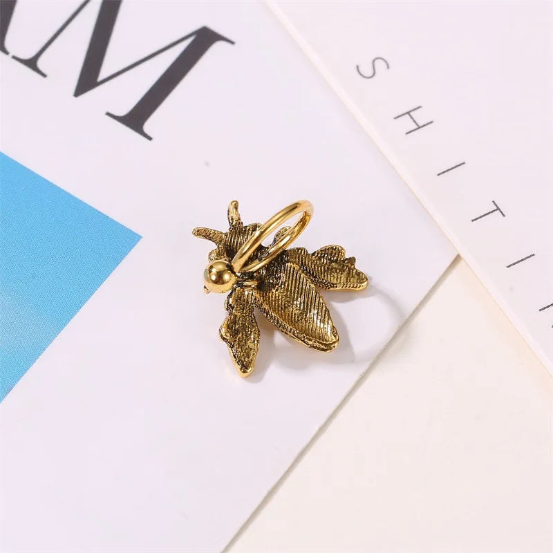 Modyle Vintage Little Bird Bee Leaf Ear Cuff Non Pierced Clip Earrings for Women Trendy Punk Small Carved Rose U Shape Earrings