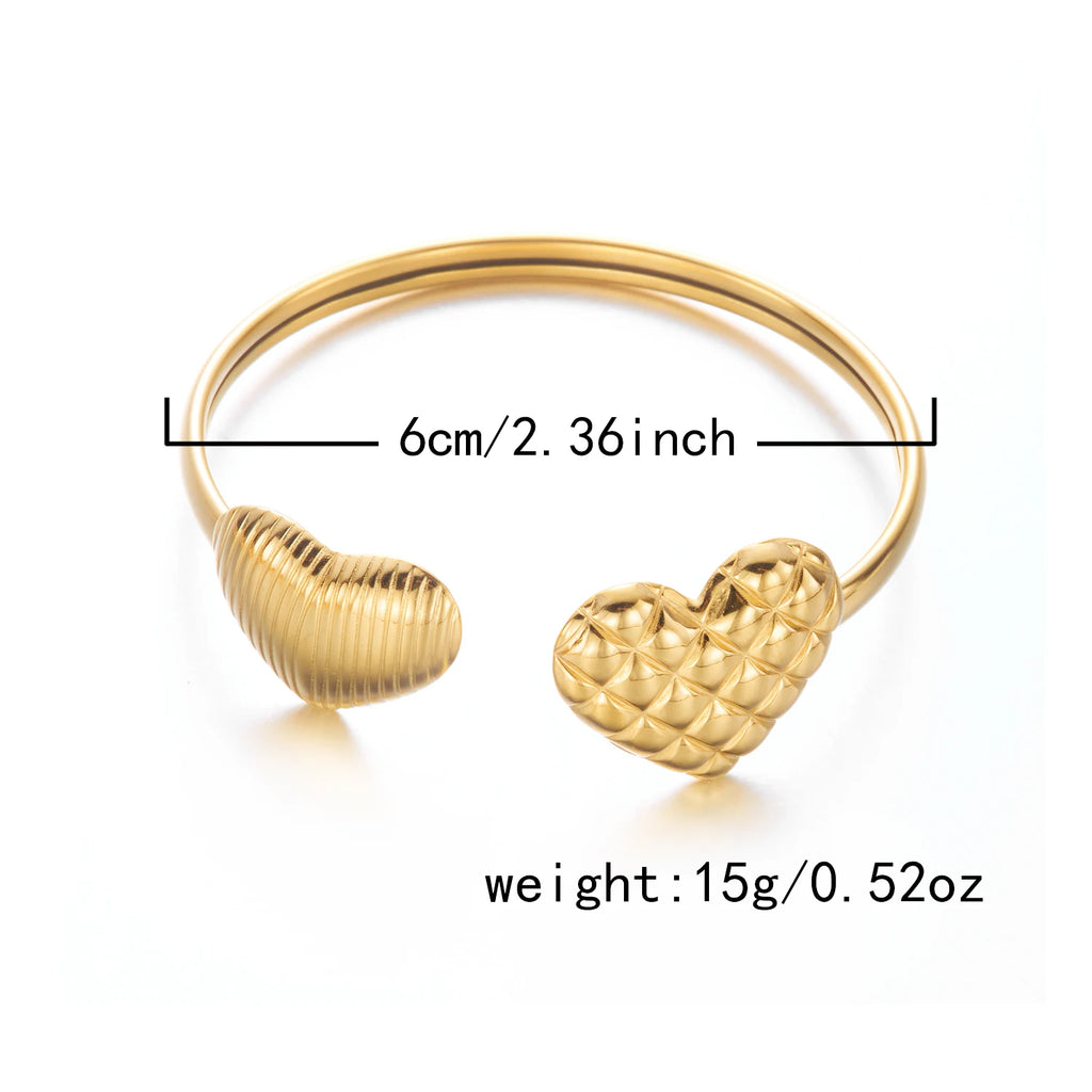 New Classic Sun Moon Pattern Open Bangles Bracelet For Women Gold Color Stainless Steel Heart Cuff Bracelet Hand Ornament Gift