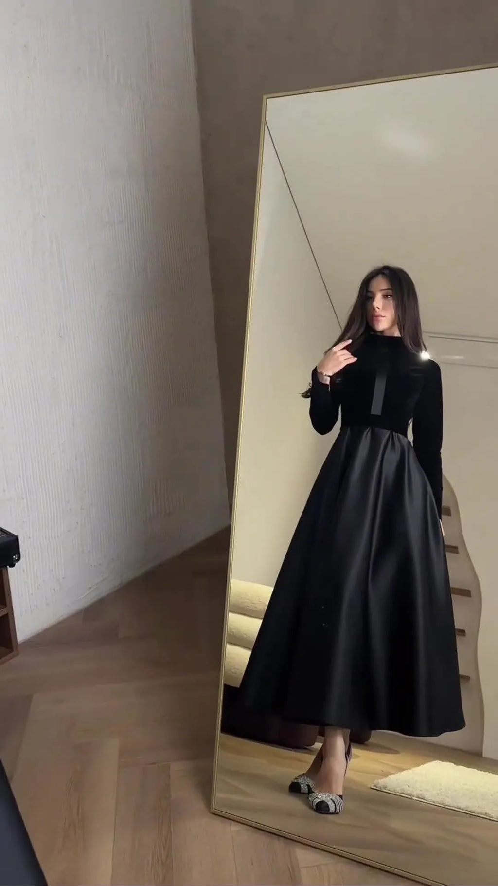 Elegant Dresses Slim Spring Autumn Evening Dresses Female Solid Velvet Dress Ladies Waisted Long Round-Neck Clothes for Women