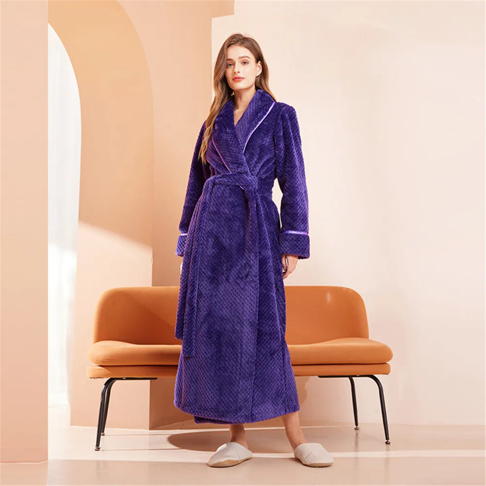 White Thickened Couple's Nightgown Women's Extended Flannel Bathrobe Couple Pajamas Casual Bathrobe Home Clothing