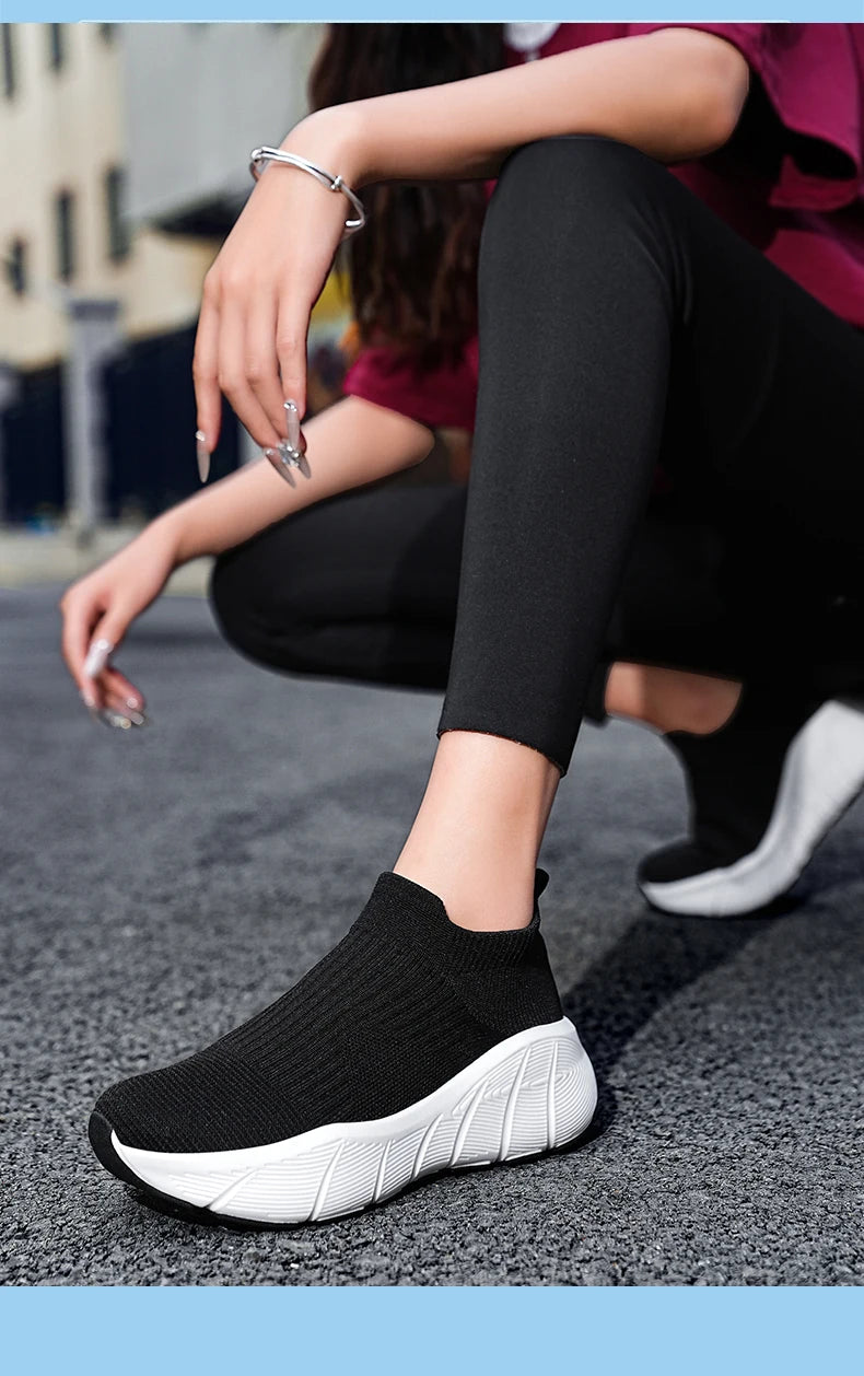 Men's and women's casual sports shoes, running shoes, casual, lightweight and breathable spring and autumn loafers