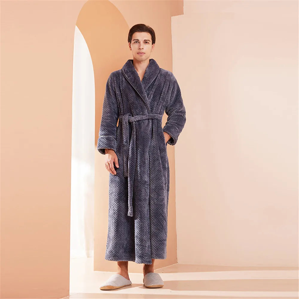 White Thickened Couple's Nightgown Women's Extended Flannel Bathrobe Couple Pajamas Casual Bathrobe Home Clothing
