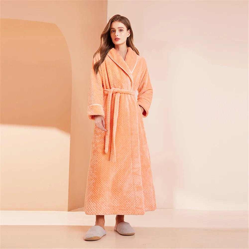 White Thickened Couple's Nightgown Women's Extended Flannel Bathrobe Couple Pajamas Casual Bathrobe Home Clothing