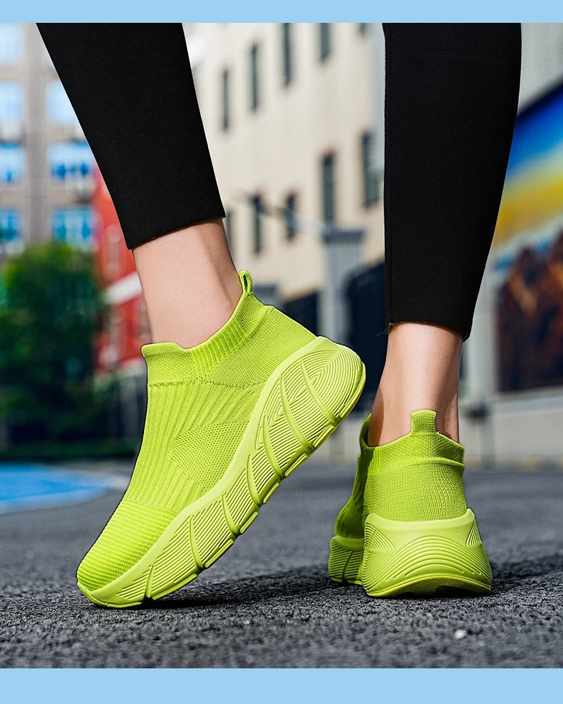 Men's and women's casual sports shoes, running shoes, casual, lightweight and breathable spring and autumn loafers