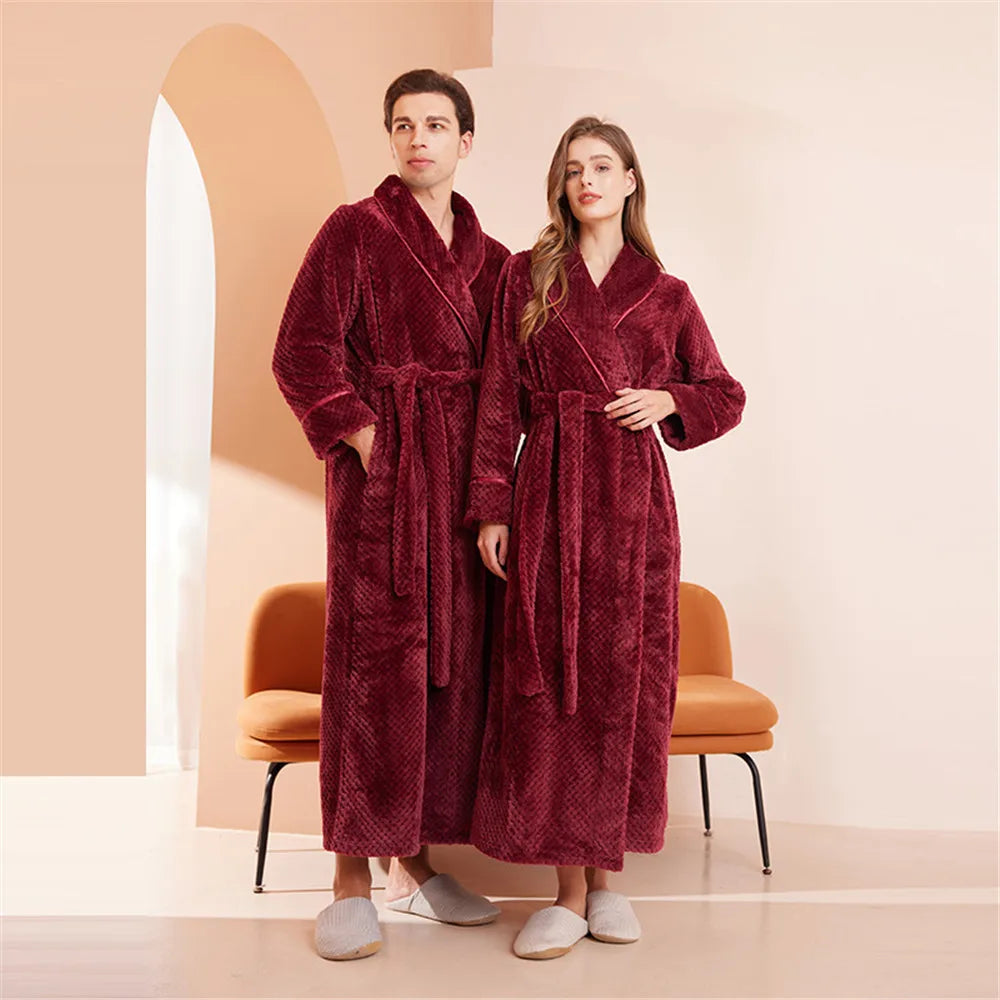 White Thickened Couple's Nightgown Women's Extended Flannel Bathrobe Couple Pajamas Casual Bathrobe Home Clothing